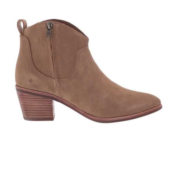 UGG Women's Kingsburg Ankle Boot - Picture 4 of 8